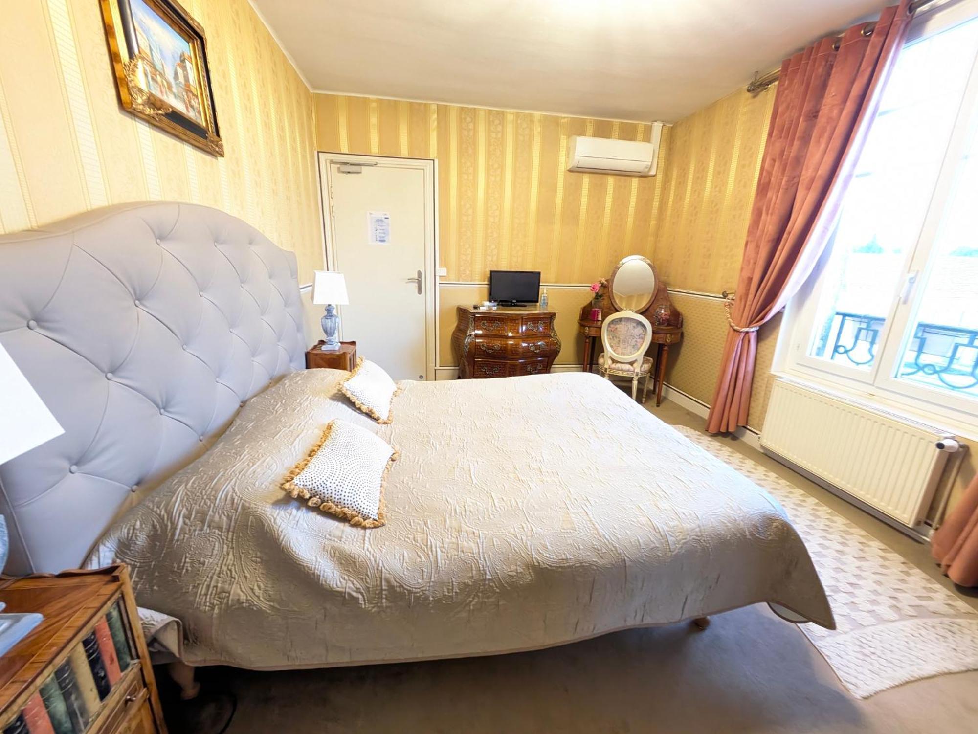 Chateau De Quesmy Ngoại thất bức ảnh