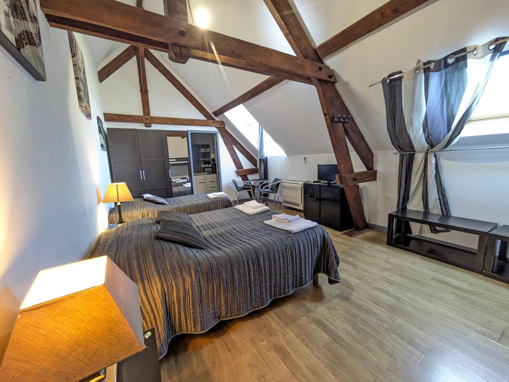 Chateau De Quesmy Ngoại thất bức ảnh